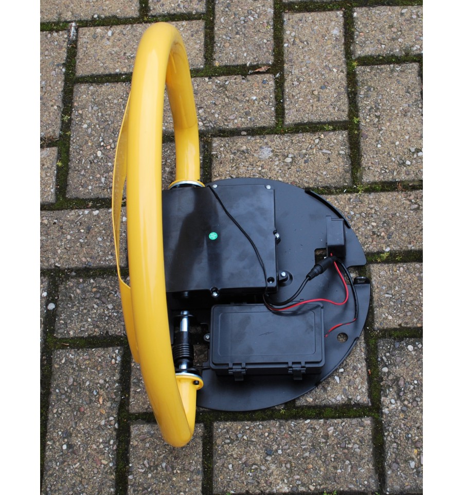 Remote Control Battery Powered Automatic Hoop Barrier.